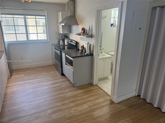 12015 SW 14 Street 301C, Miami, FL 33184