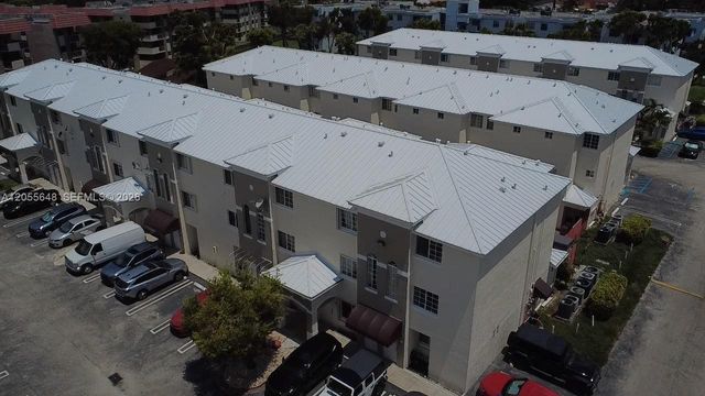 12015 SW 14 Street 301C, Miami, FL 33184