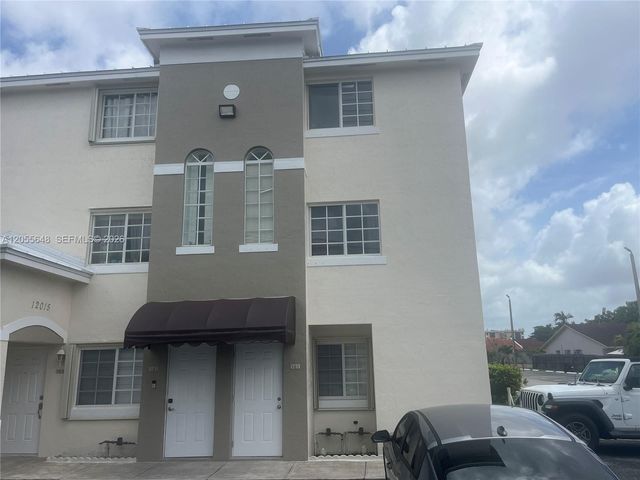 12015 SW 14 Street 301C, Miami, FL 33184