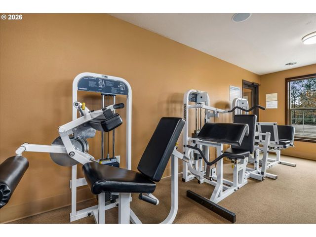 11275 Se AQUILA St, Happy Valley, OR 97086