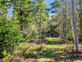 24 Oseetah Lake Road, Saranac Lake, NY 12983