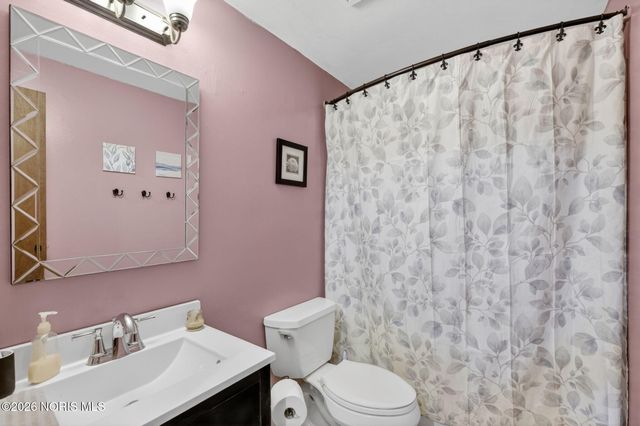 1945 Grimes Golden Drive, Toledo, OH 43611