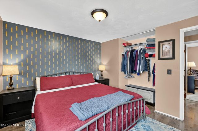 1945 Grimes Golden Drive, Toledo, OH 43611