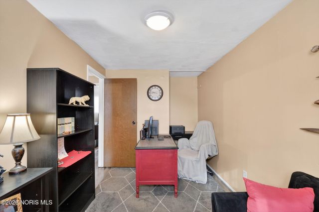 1945 Grimes Golden Drive, Toledo, OH 43611