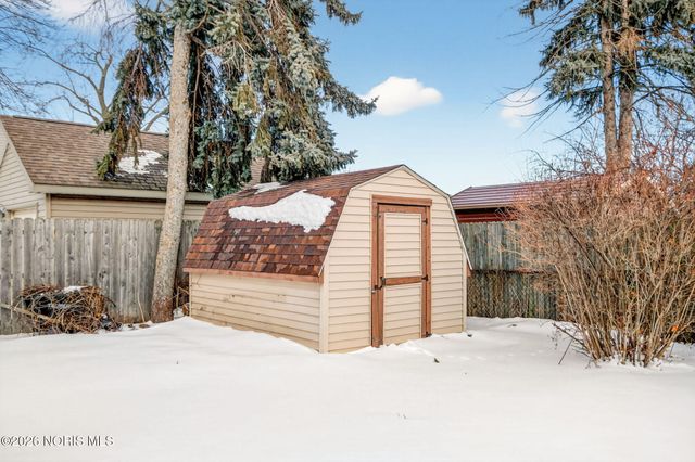 1945 Grimes Golden Drive, Toledo, OH 43611