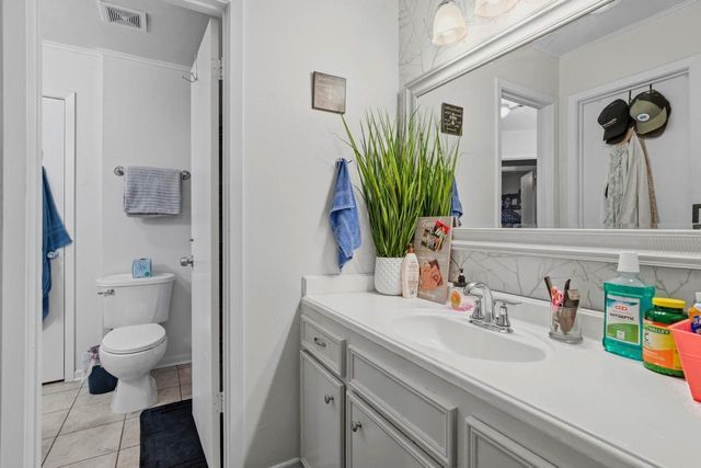 3007 Brook Drive, Huntsville, TX 77340