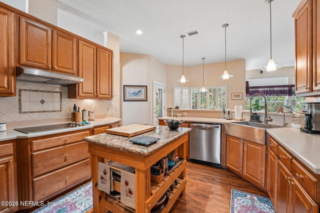 5950 W SHORES Road, Fleming Island, FL 32003