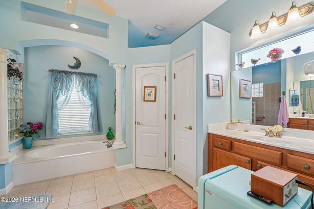 5950 W SHORES Road, Fleming Island, FL 32003