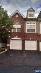 258 Riverwalk Way, Clifton, NJ 07014