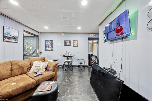400 W Washington ST, Suffolk, VA 23434