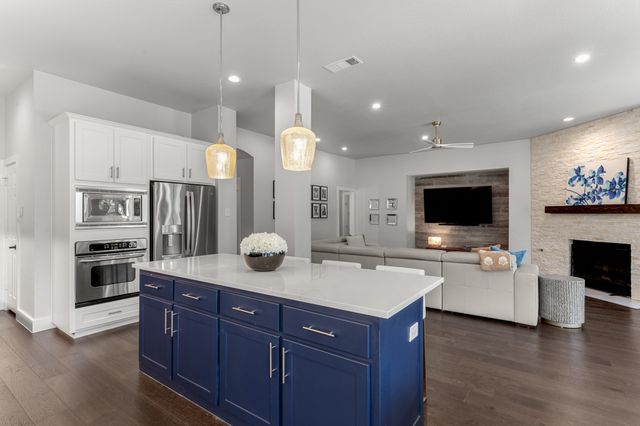 8160 Holliday Road, Lantana, TX 76226