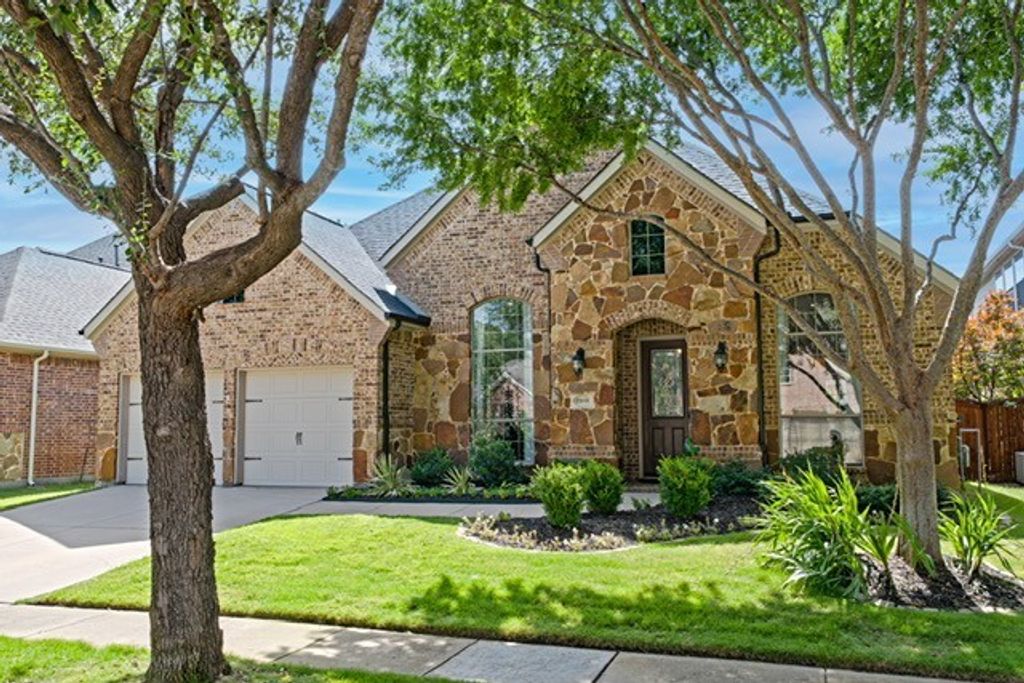 8160 Holliday Road, Lantana, TX 76226