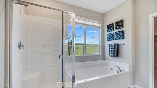 17533 Crabtree Meadows, Hesperia, CA 92345