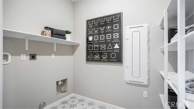 17533 Crabtree Meadows, Hesperia, CA 92345