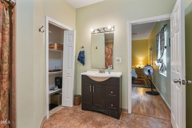 8400 Falcon Crest Circle, Angier, NC 27501