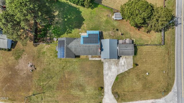 8400 Falcon Crest Circle, Angier, NC 27501