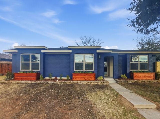 1733 Belltower Place, Lewisville, TX 75067