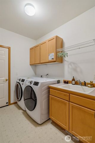 18639 175th Avenue SE, Renton, WA 98058