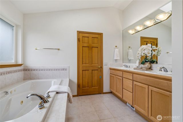 18639 175th Avenue SE, Renton, WA 98058