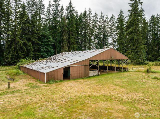 12404 233rd Street NE, Arlington, WA 98223