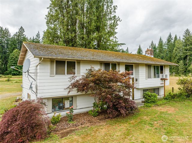 12404 233rd Street NE, Arlington, WA 98223