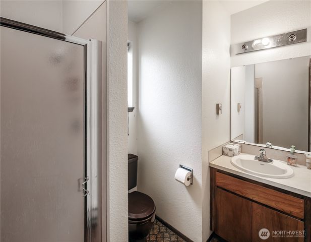 12404 233rd Street NE, Arlington, WA 98223