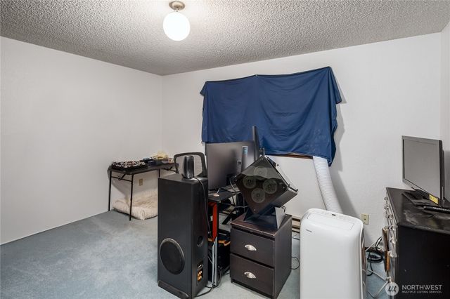 12404 233rd Street NE, Arlington, WA 98223