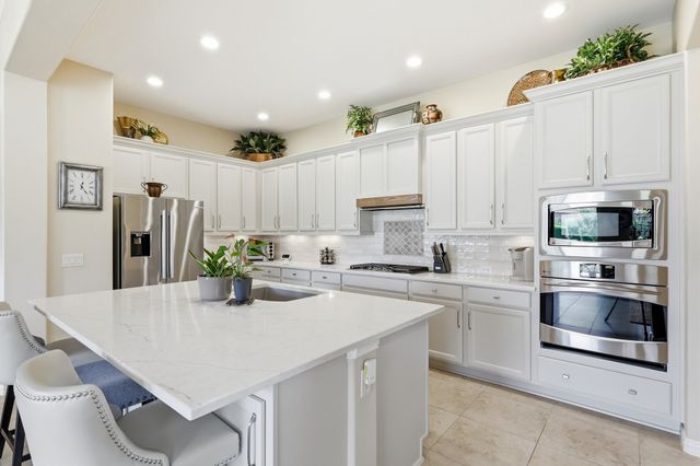 11508 Southerland Drive, Denton, TX 76207