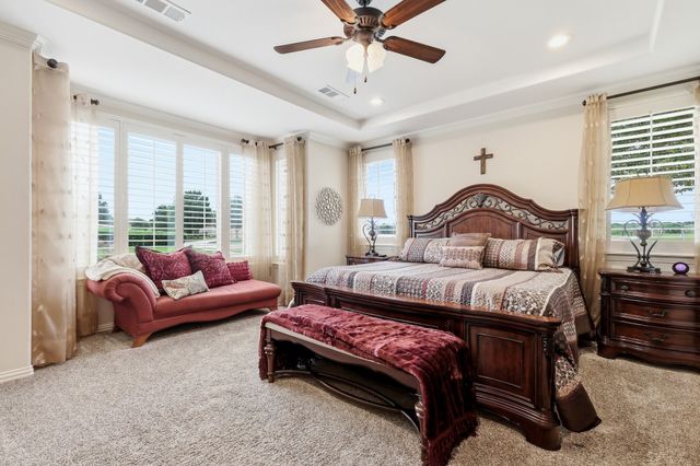 11508 Southerland Drive, Denton, TX 76207