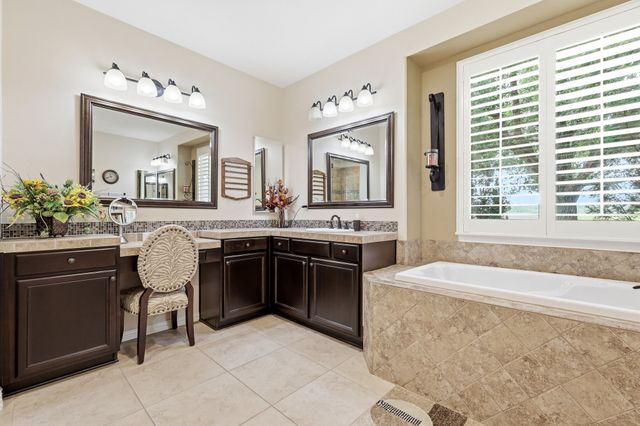 11508 Southerland Drive, Denton, TX 76207
