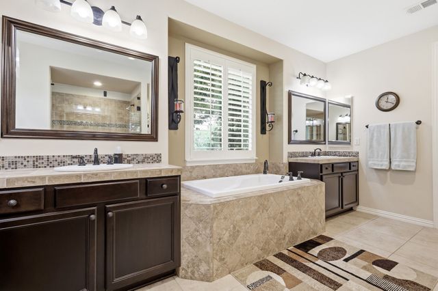 11508 Southerland Drive, Denton, TX 76207