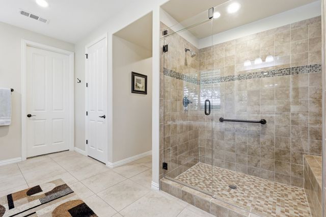 11508 Southerland Drive, Denton, TX 76207