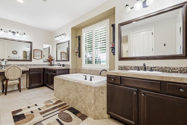 11508 Southerland Drive, Denton, TX 76207