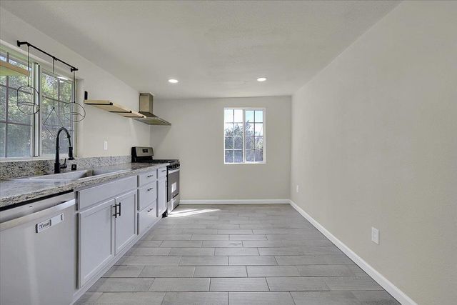 2909 Date St, Live Oak, CA 95953