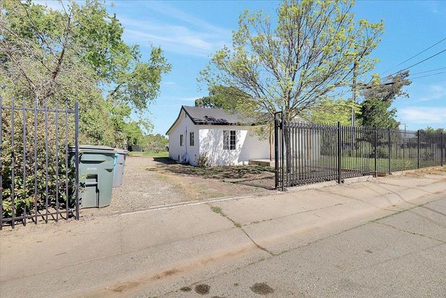 2909 Date St, Live Oak, CA 95953