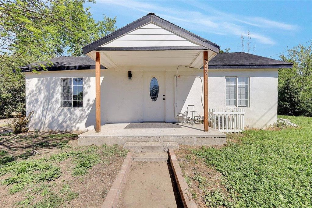 2909 Date St, Live Oak, CA 95953