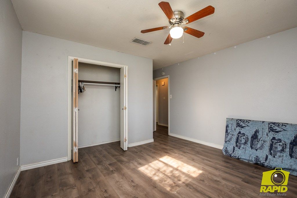 Image 12 of property listing at 136 Arlington Rd, San Angelo, TX 76905