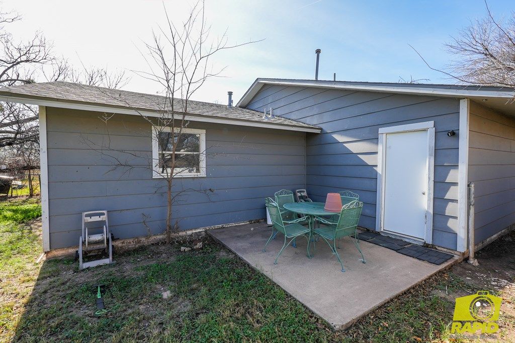Image 17 of property listing at 136 Arlington Rd, San Angelo, TX 76905
