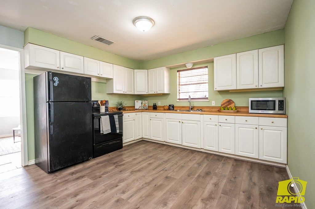 Image 7 of property listing at 136 Arlington Rd, San Angelo, TX 76905