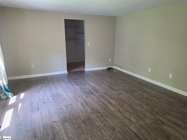 258 Bates Crossing Road, Travelers Rest, SC 29690
