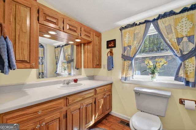 7233 Shakerag Road, Ellijay, GA 30540