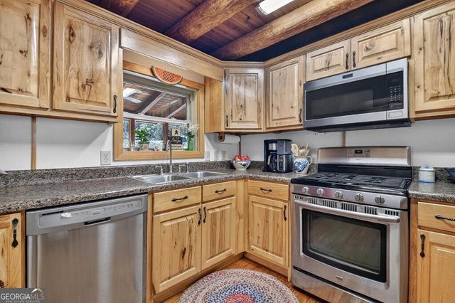 7233 Shakerag Road, Ellijay, GA 30540