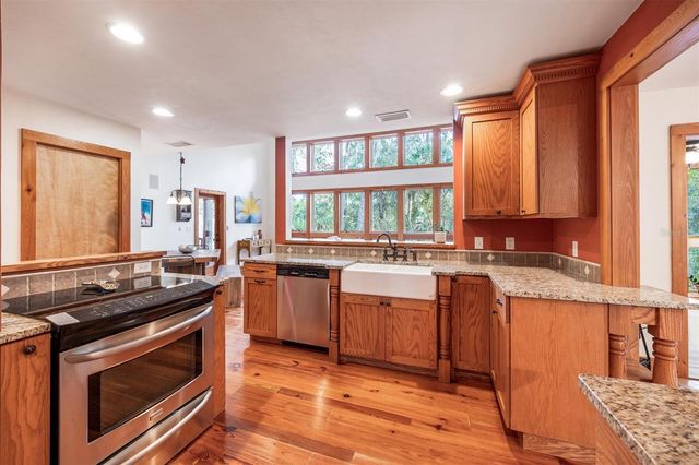 22675 NW 75TH AVENUE ROAD, Micanopy, FL 32667