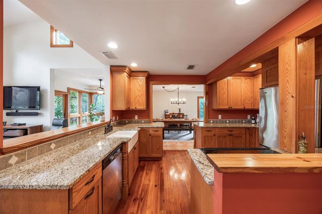 22675 NW 75TH AVENUE ROAD, Micanopy, FL 32667