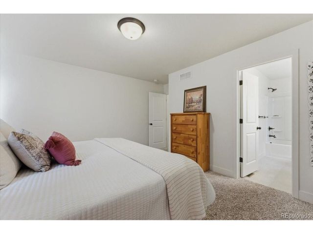 2366 Blissful Ln, Windsor, CO 80550