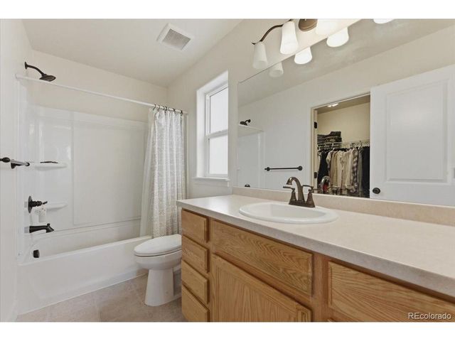 2366 Blissful Ln, Windsor, CO 80550
