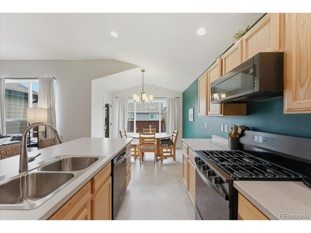 2366 Blissful Ln, Windsor, CO 80550
