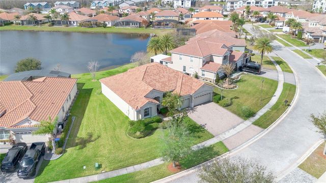 2711 SWOOP CIRCLE, Kissimmee, FL 34741
