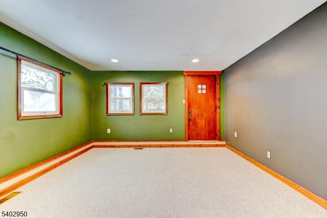 13 Pochuck Dr, Vernon Twp., NJ 07461