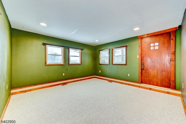 13 Pochuck Dr, Vernon Twp., NJ 07461